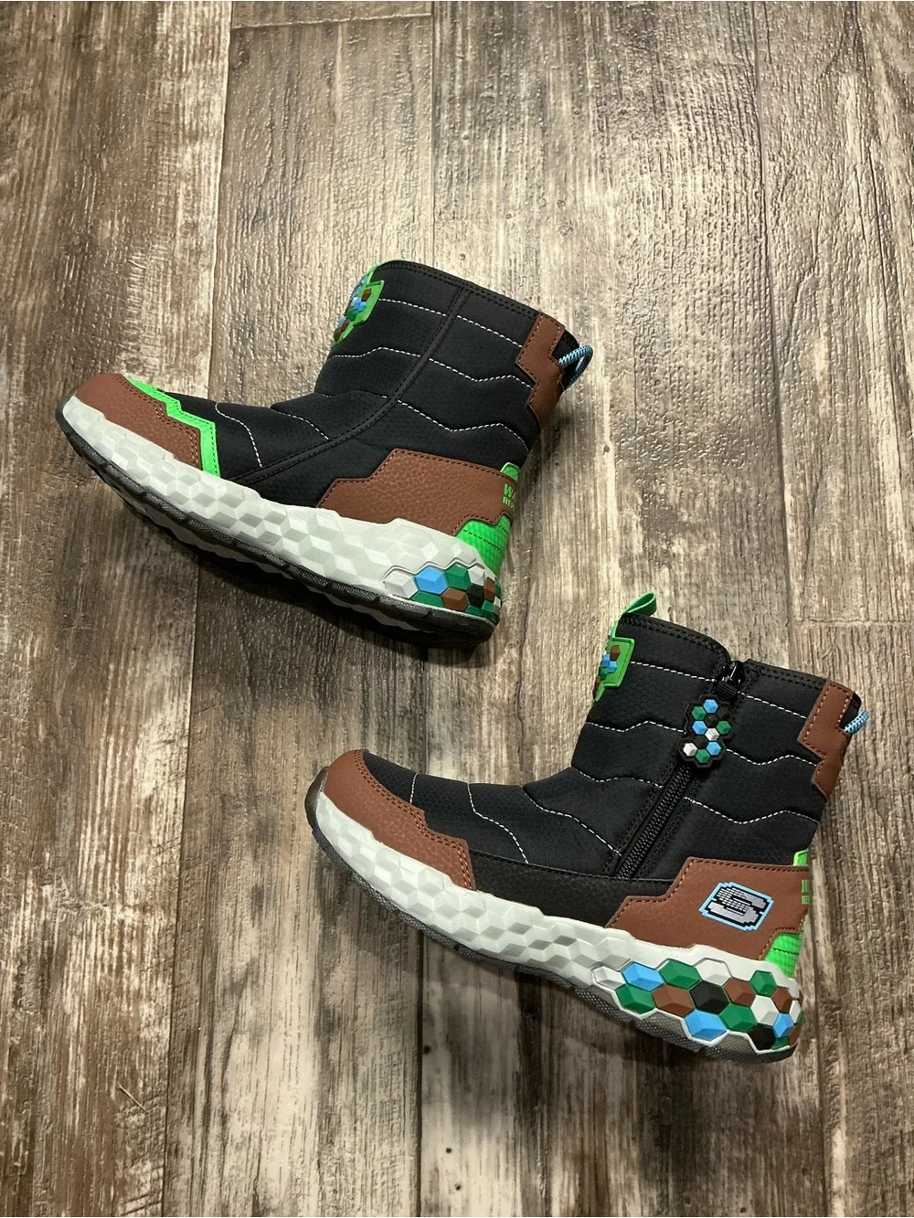 Skechers Black, Brown and Green Kids Rain/Snow Boots Size 2.5